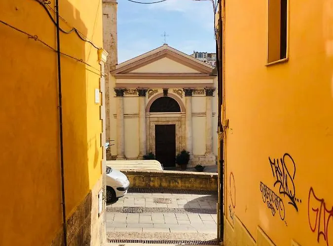 Vsg25 Nel Centro Di * كالياري